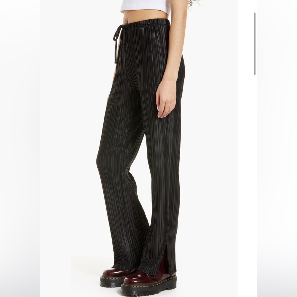 Topshop Plissé Straight Leg Trousers NWOT